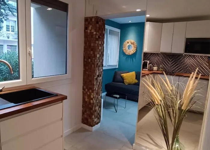 Appartement Magnifique T2 Centre 5 Min A Pieds Des Arenes De *